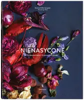 Okładka: Nienasycone 14 sławnych kobiet i 99 stylowych przepisów