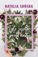 Okładka: Tyle jeszcze przed nami
