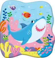 Okładka: Zabawa w kąpieli. Uśmiechnięty rekin